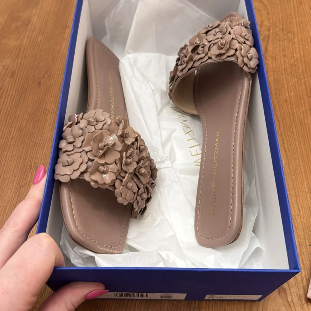 Stuart Weitzman Meadow Slide Sandal - Picture 11 of 11